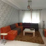 Spacieux 4 Ch, Family Only, 2 Min De La Plage