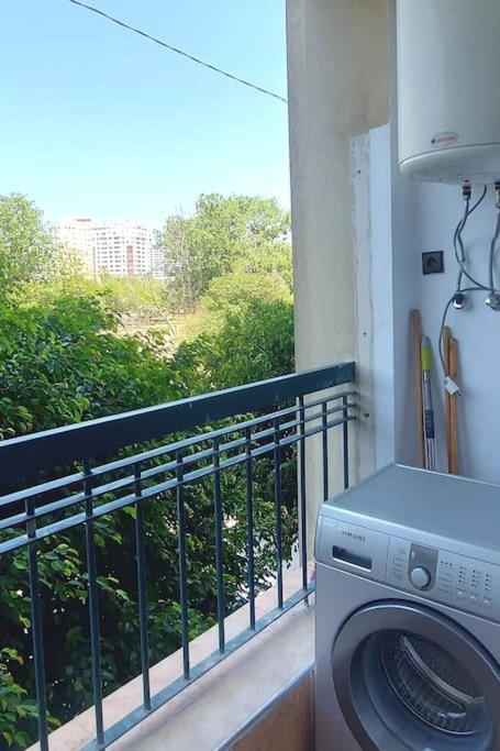 Spacieux 4 Ch, Family Only, 2 Min De La Appartement