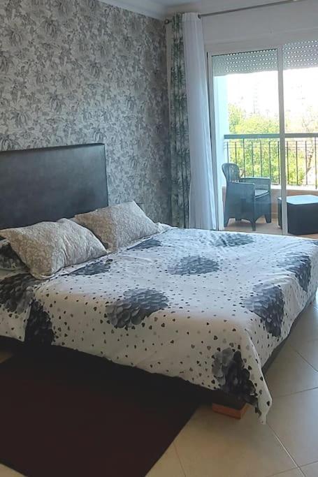 Appartement Spacieux 4 Ch, Family Only, 2 Min De La *